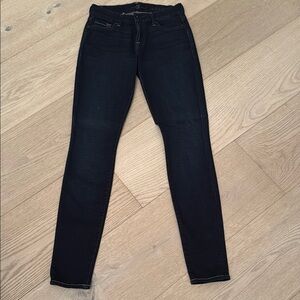 7 For All Mankind Dark Denim.. almost black.. Skinny Jeans